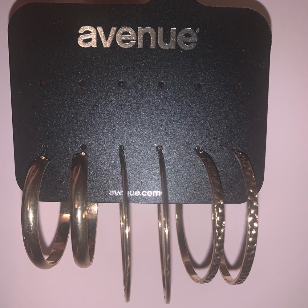 NEVER WORN 3 sets of gold hoop earrings